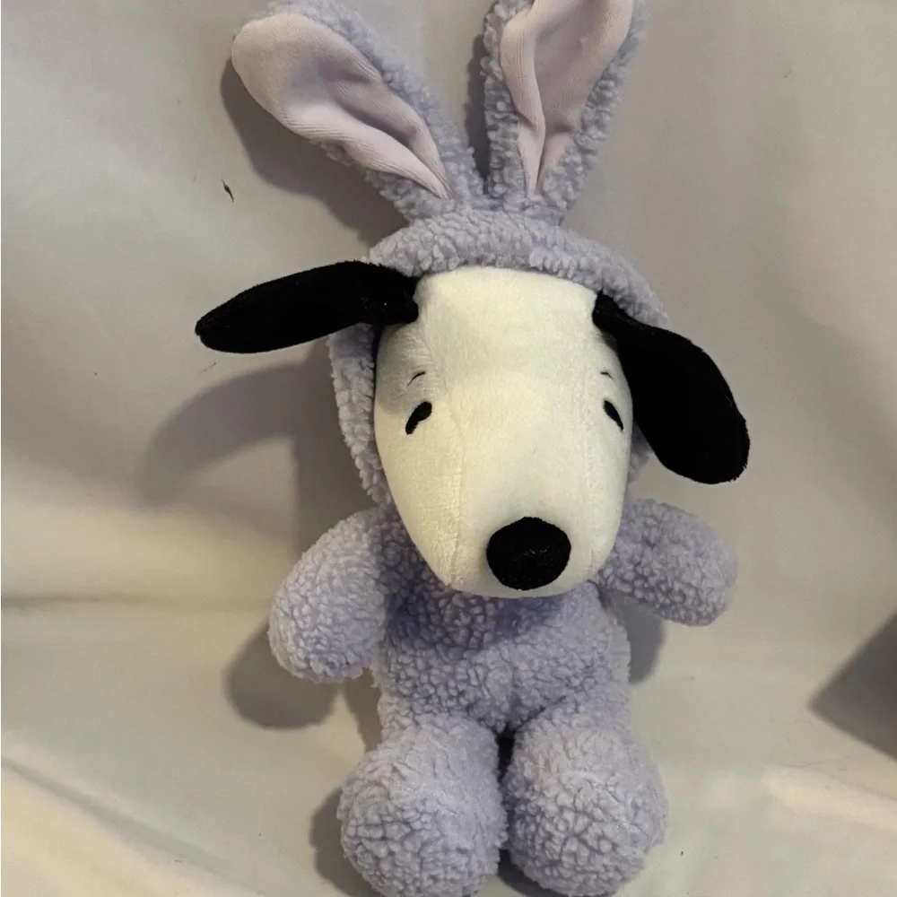 Snoopy Easter Bunny